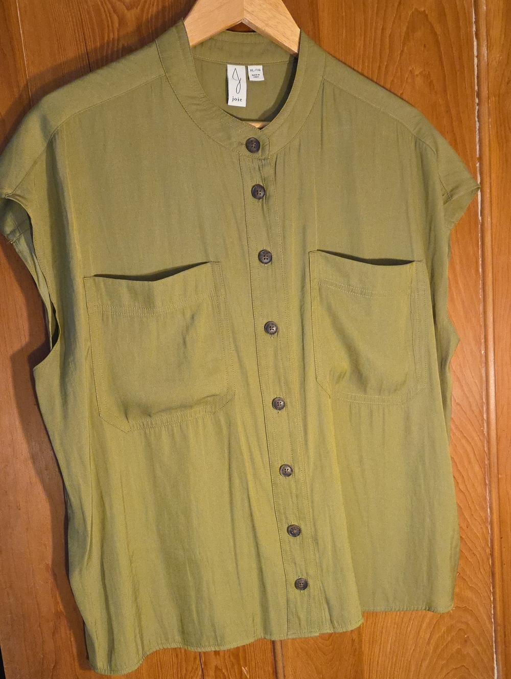 Joie Olive Green Sleeveless Button-Down Top